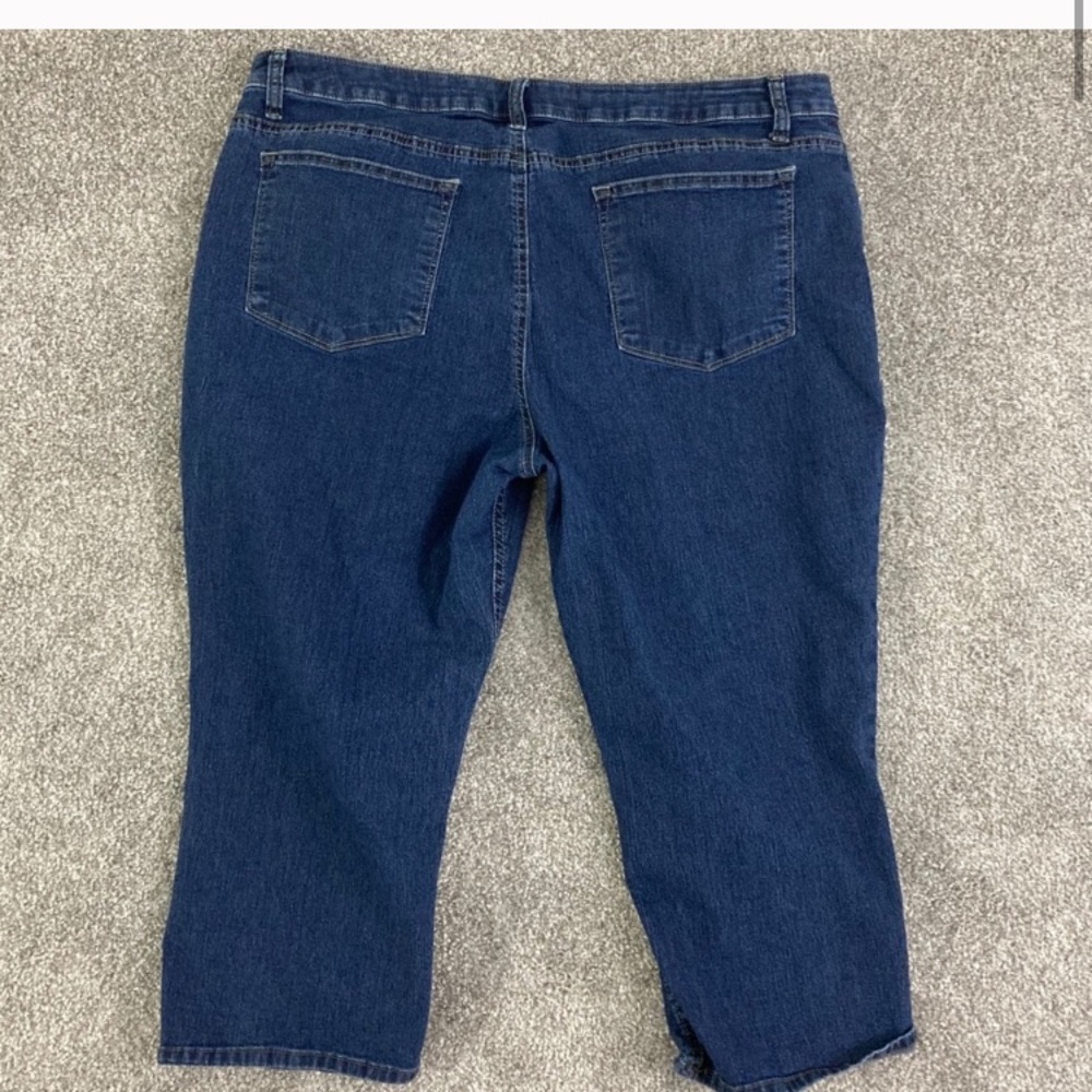 Lee rider mid rise capri pants plus size 20 EUC